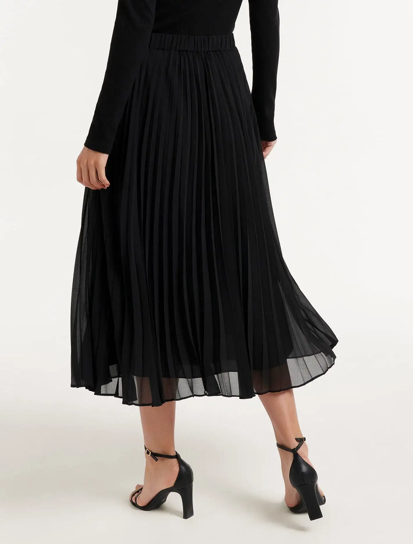 Hailee Pleated Skirt