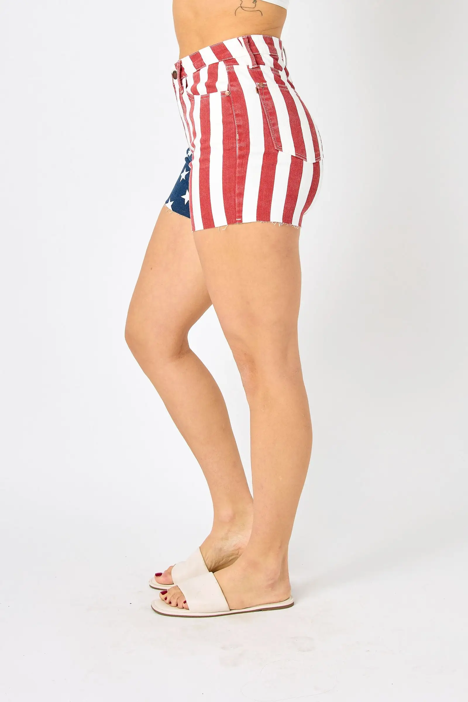 Judy Blue HIGH WAIST AMERICANA FLAG FRAY HEM SHORTS