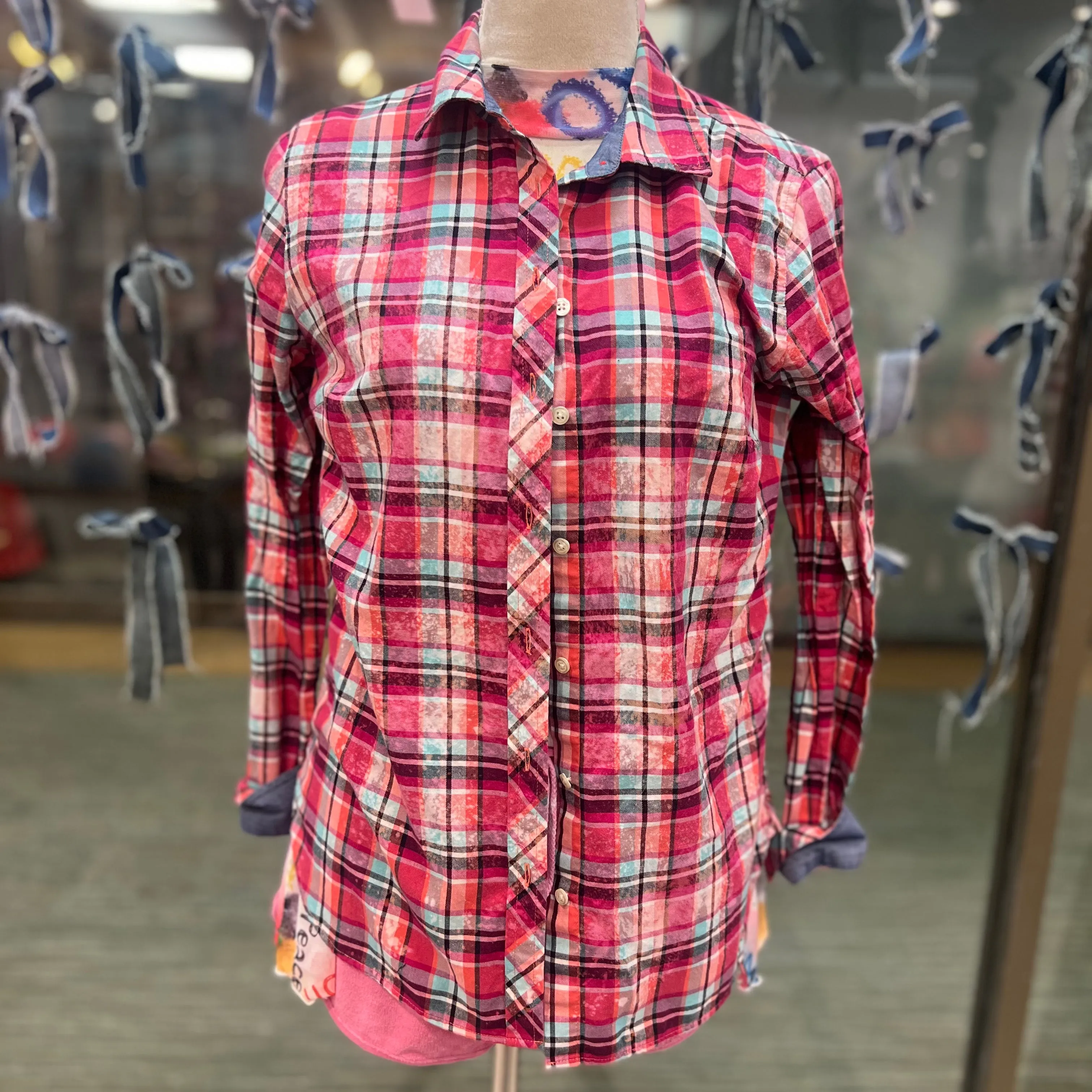 Lightweight Plaid Button up -Small