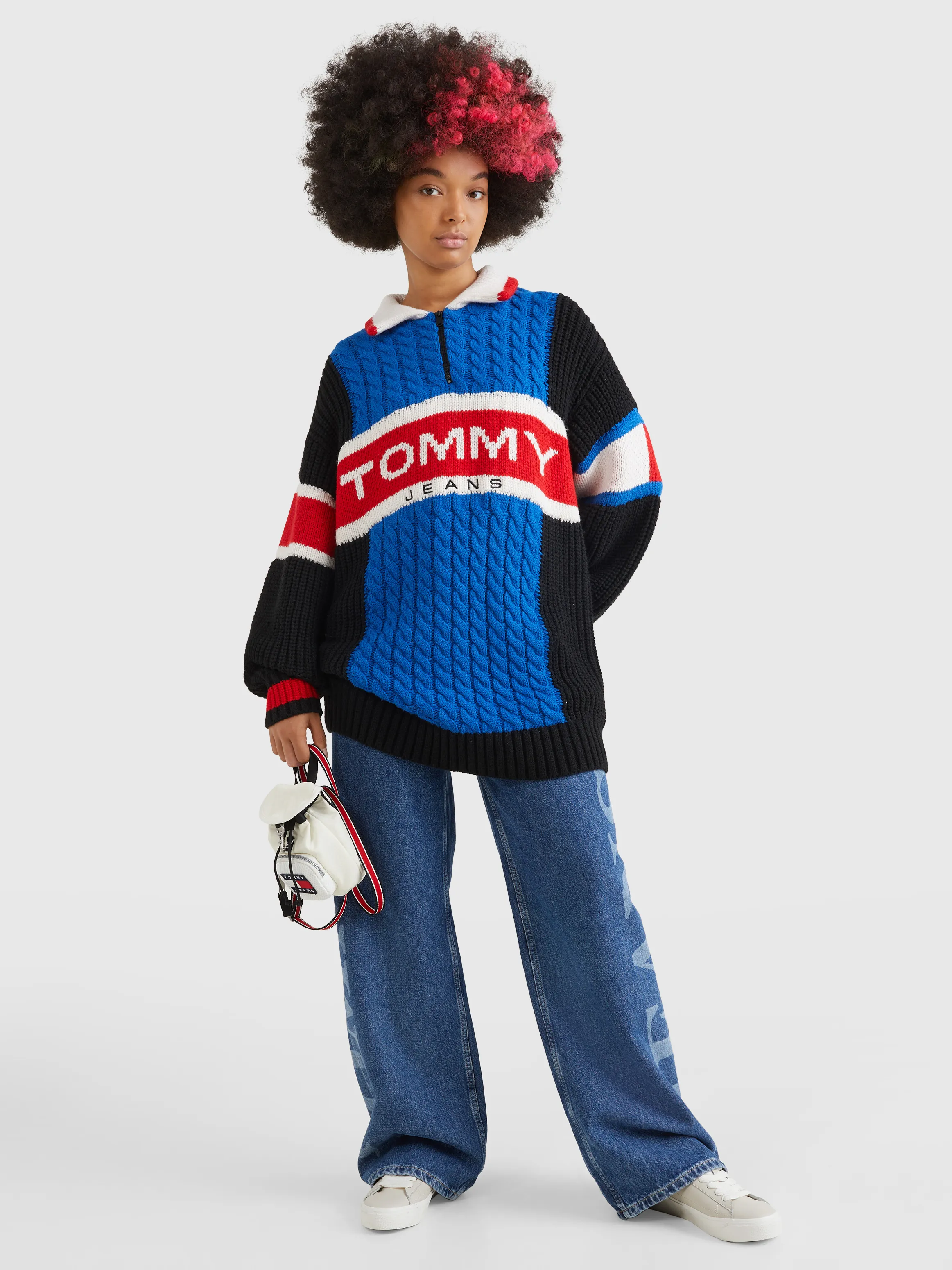 Modern Colour-Blocked Jumper | Sweatshirts & Hoodies | Tommy Jeans