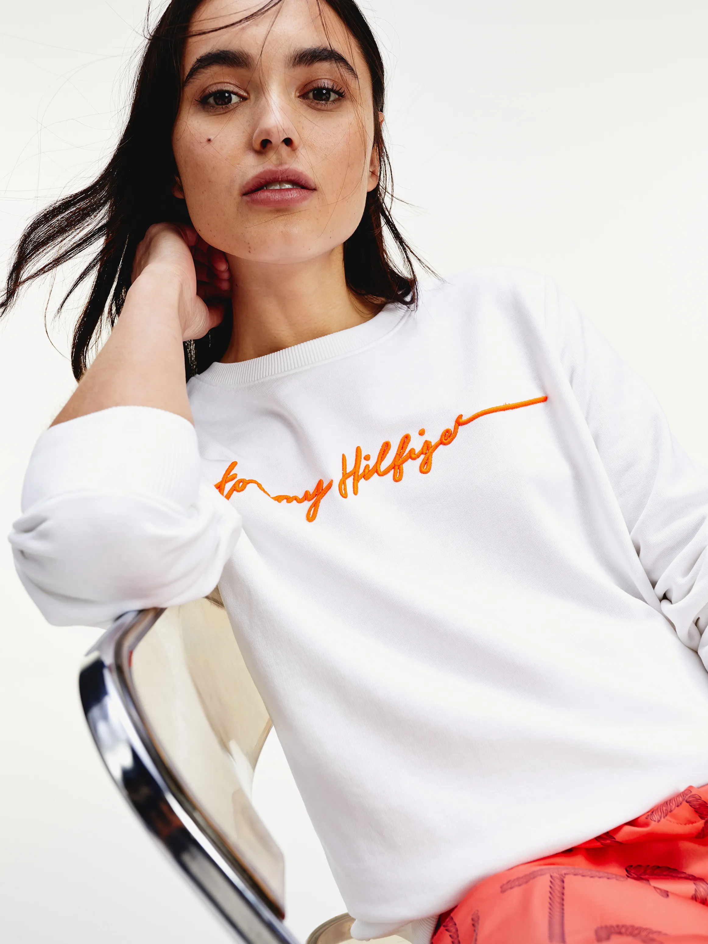 Signature Logo Relaxed Fit Sweatshirt | Sweatshirts & Hoodies | Tommy Hilfiger