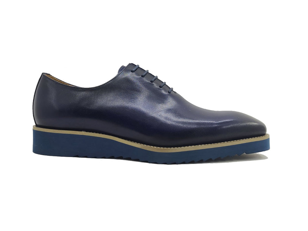 Signature Wholecut Oxford With Lightweight Sole